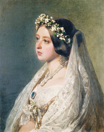 Jewels save the Queen - Penelope Gallery