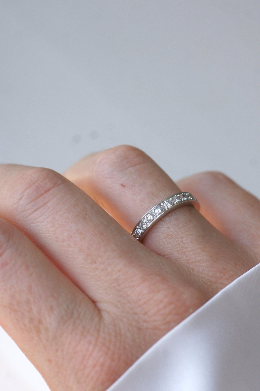 Art Deco Platinum Diamond Wedding Ring - Galerie Pénélope