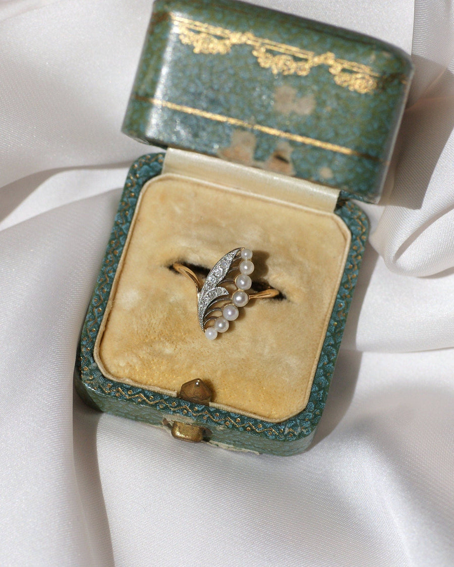Antique Lily of the Valley Pearl and Diamond Ring - Galerie Pénélope