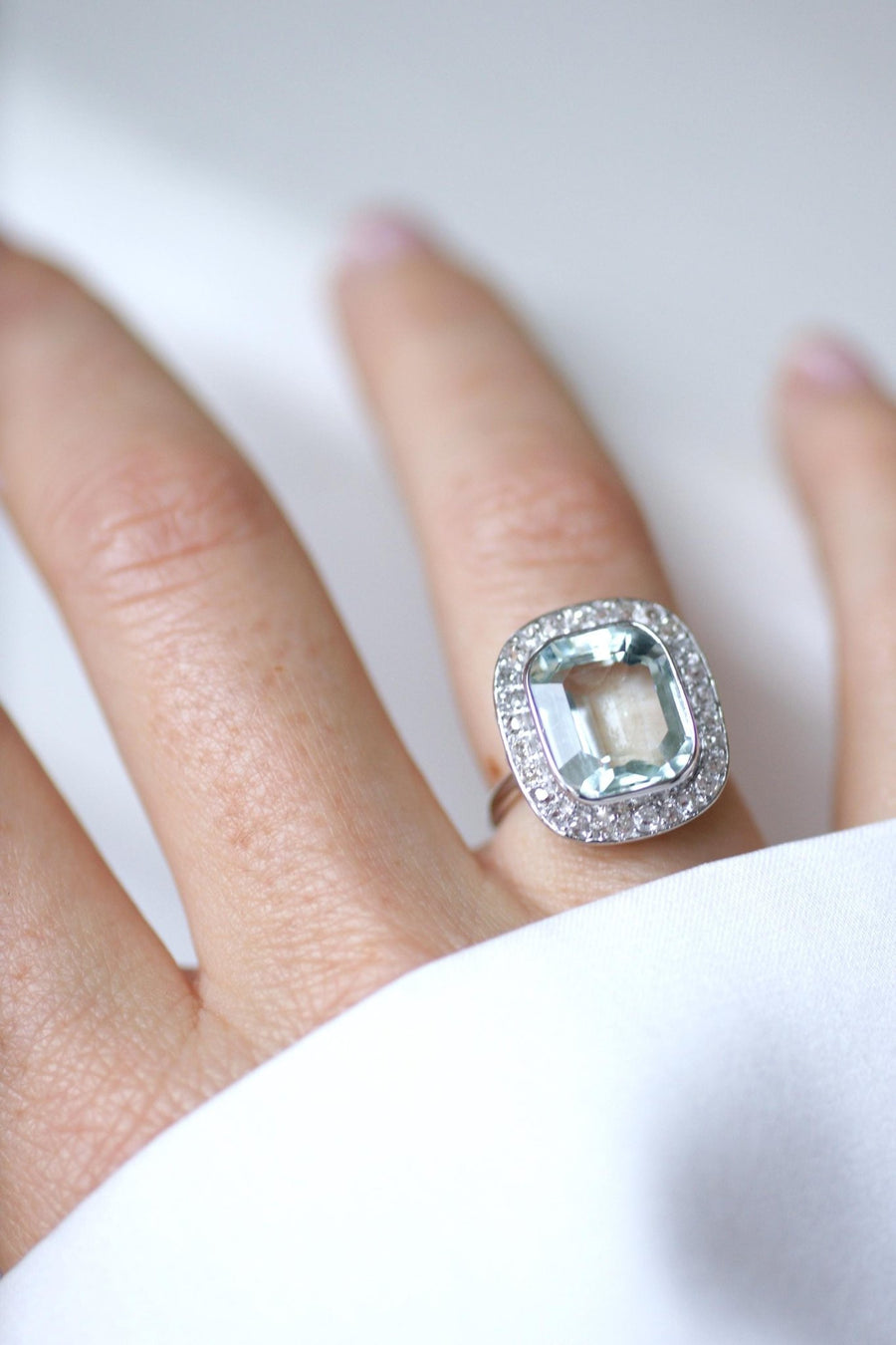 Aquamarine and Diamond Art Deco Ring - Galerie Pénélope