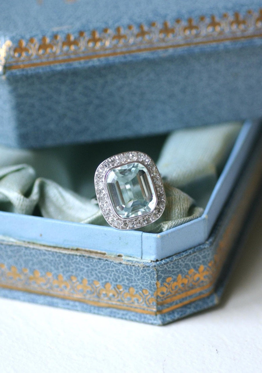 Aquamarine and Diamond Art Deco Ring - Galerie Pénélope
