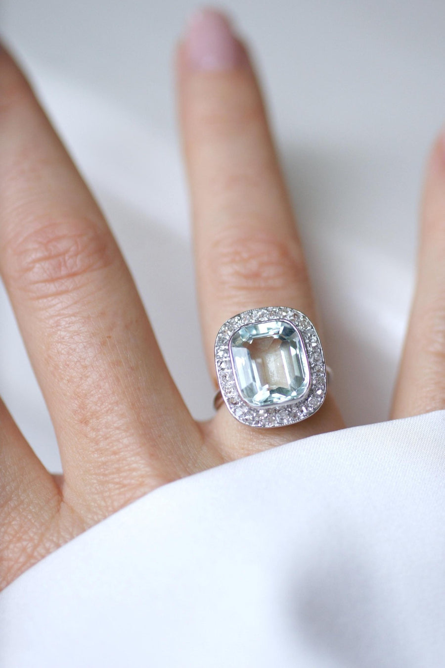 Aquamarine and Diamond Art Deco Ring - Galerie Pénélope