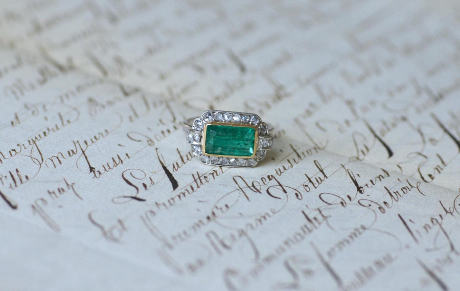 Art deco Colombian Emerald 1.70 Cts and diamonds ring - Galerie Pénélope