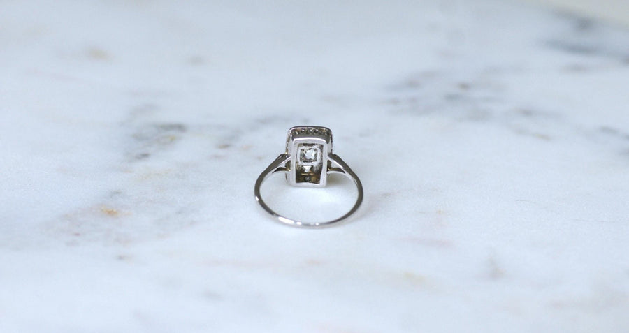 Art Deco Rectangular Diamond Ring on White Gold - Galerie Pénélope