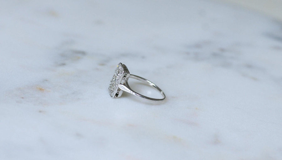 Art Deco Rectangular Diamond Ring on White Gold - Galerie Pénélope