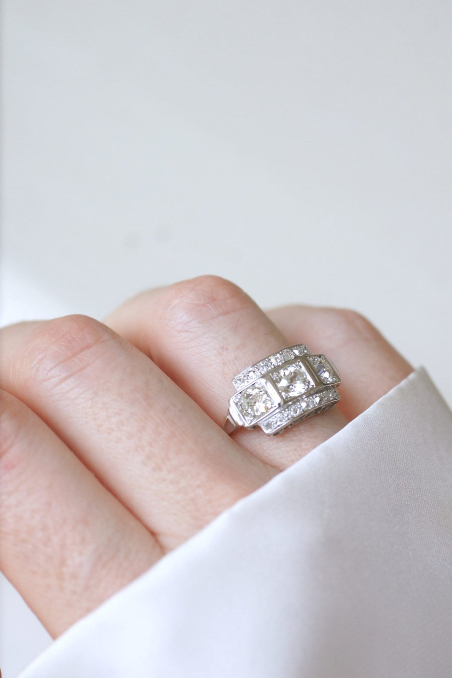 Art Deco Trilogy Diamonds Ring - Galerie Pénélope