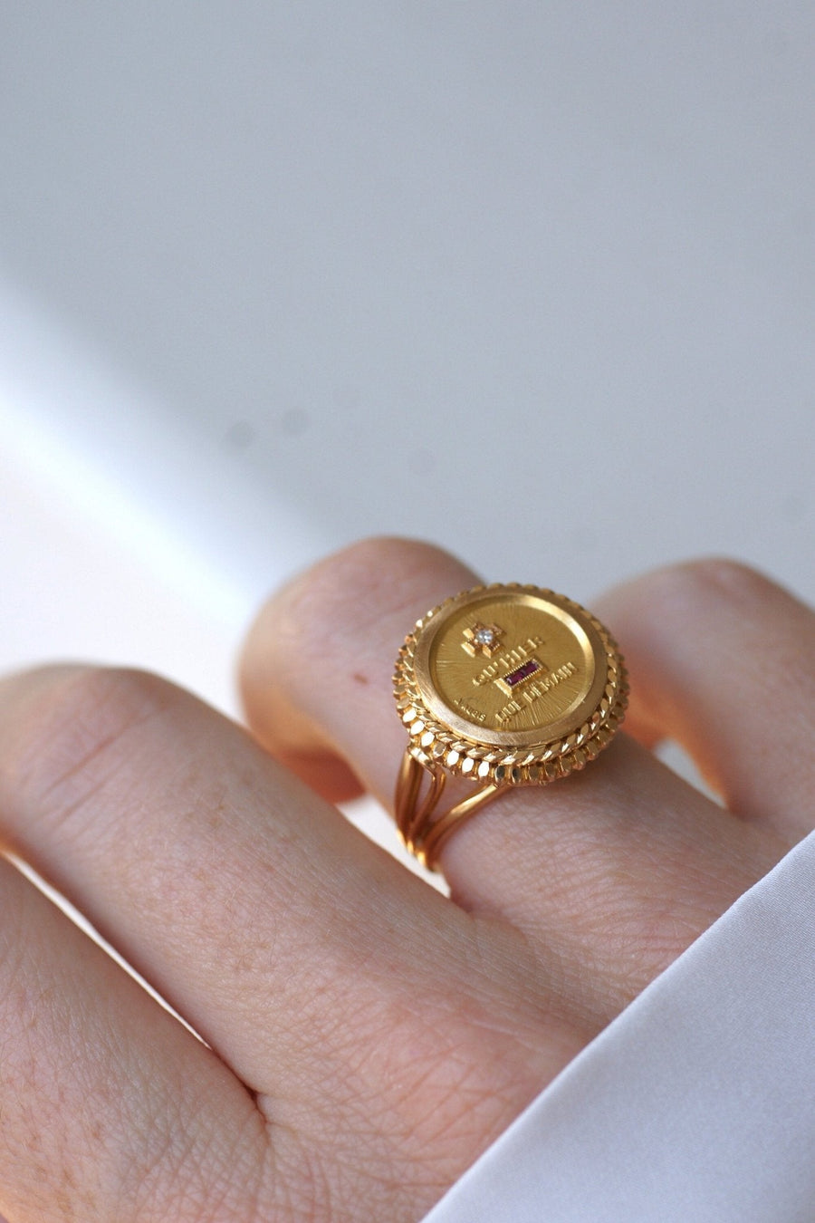 Augis Vintage Yellow Gold and Diamond Ring T54 - Galerie Pénélope