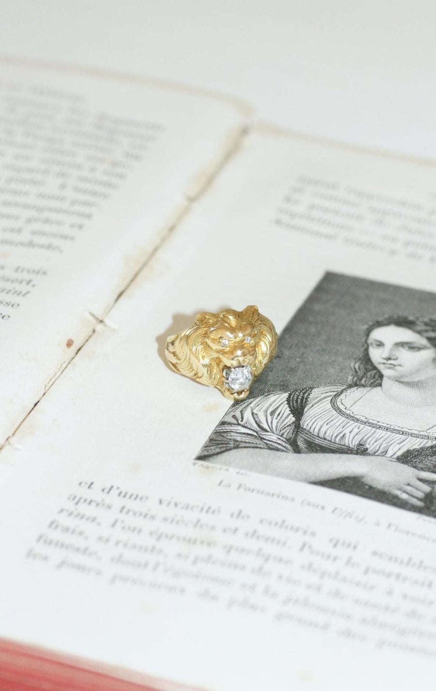Antique Lion Diamond Ring Yellow Gold - Galerie Pénélope