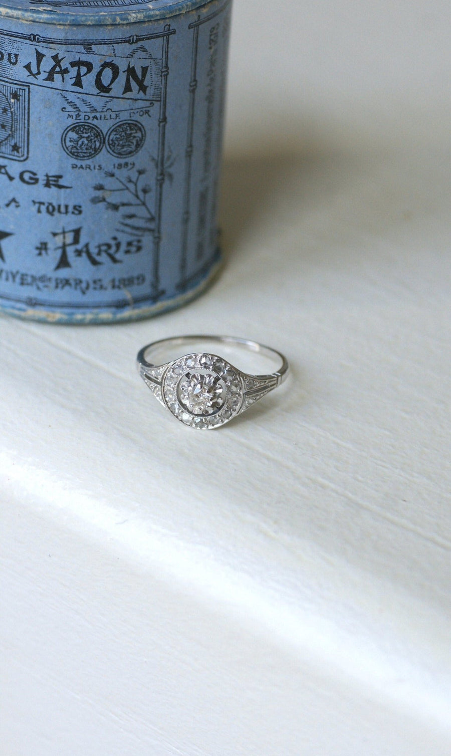 Art Deco Diamond Target Ring - Galerie Pénélope