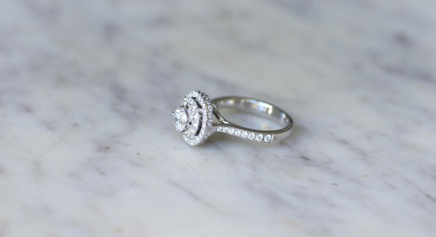 Double Target Ring Surrounded by Diamonds 1.50 Cts White Gold - Galerie Pénélope