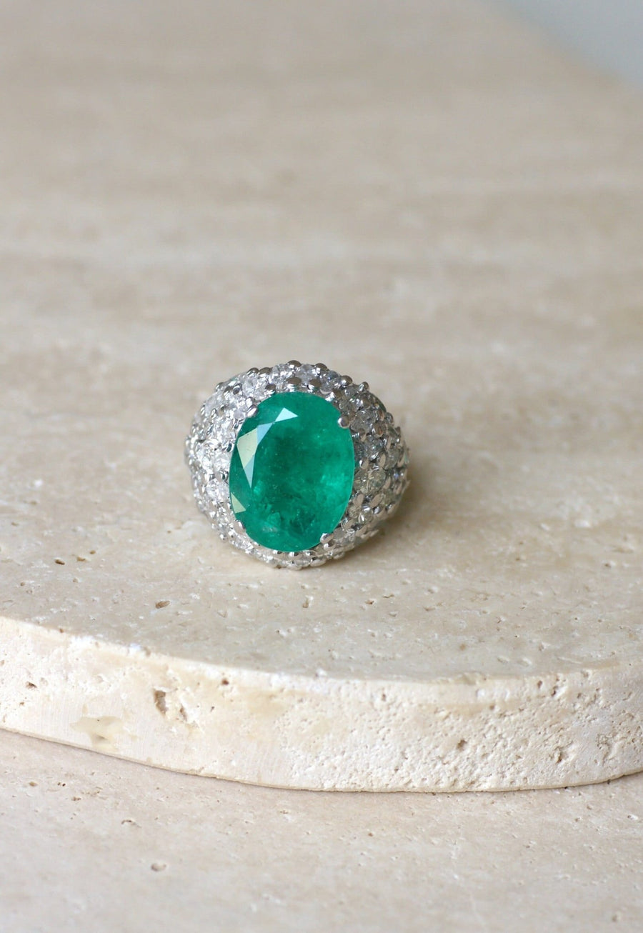Colombian Emerald Cocktail Ring 11.53 Cts and Diamonds - Galerie Pénélope