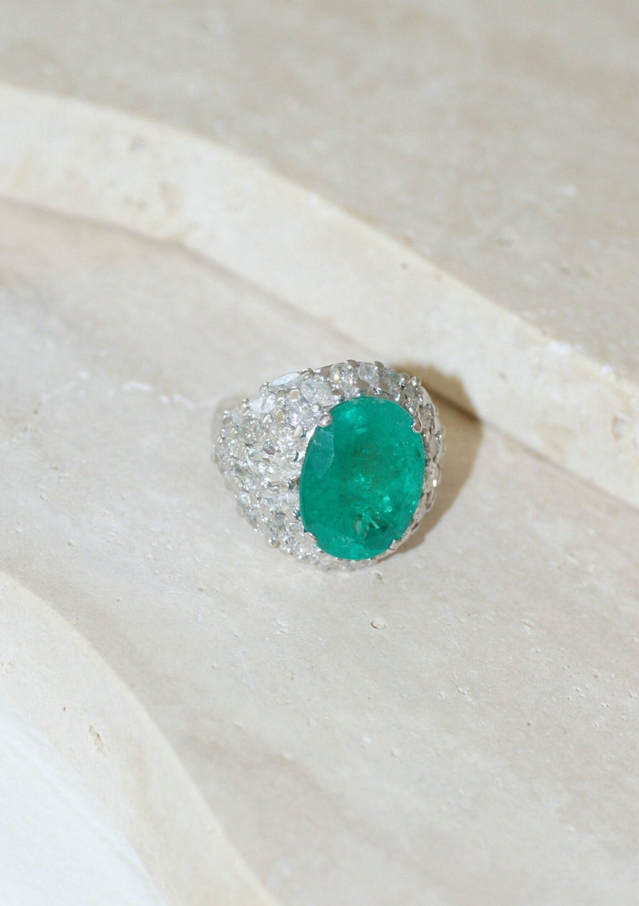 Colombian Emerald Cocktail Ring 11.53 Cts and Diamonds - Galerie Pénélope