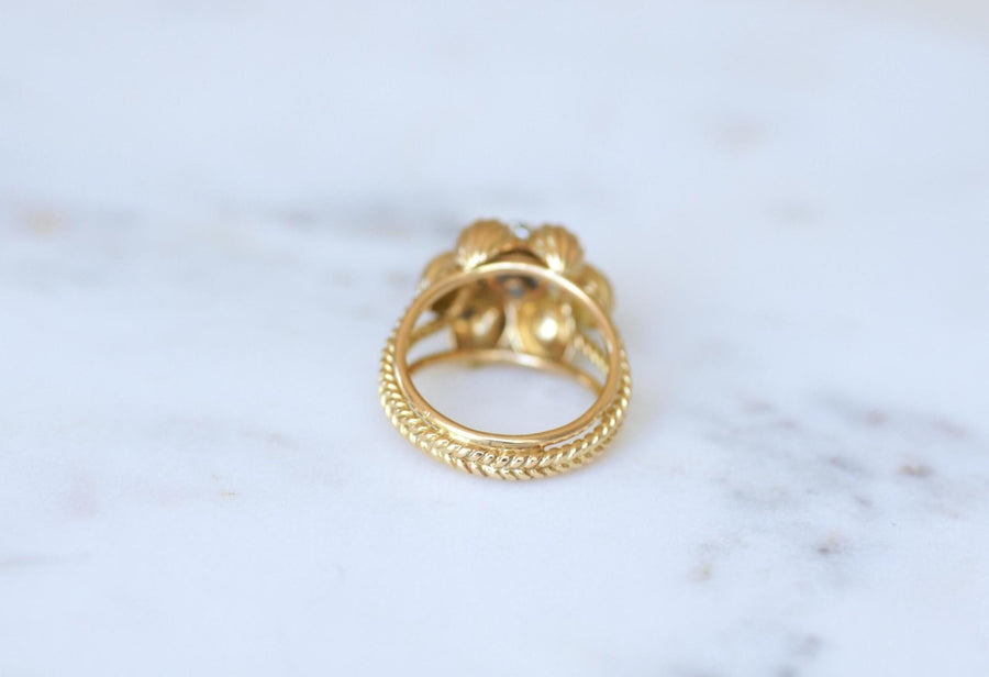 Cocktail Ring Flower Peridot Diamonds Yellow Gold - Galerie Pénélope