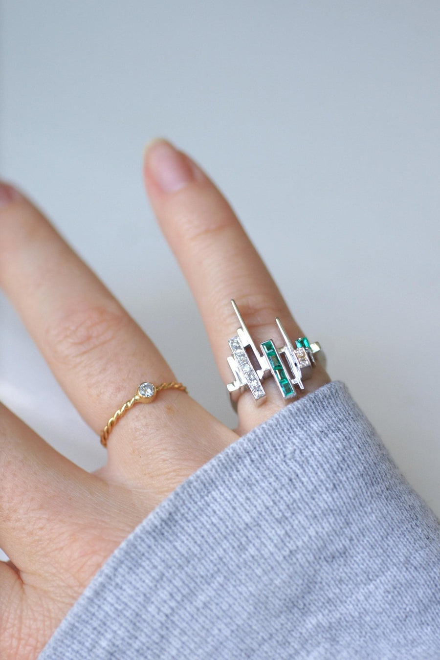 Jean Vendôme Ring Diamonds and Emeralds on White Gold - Galerie Pénélope