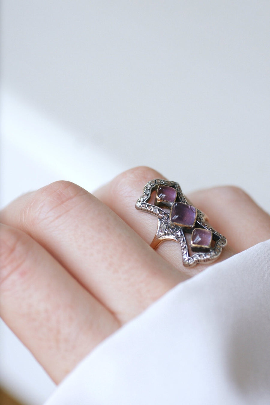 Amethyst and diamond marquise ring - Galerie Pénélope