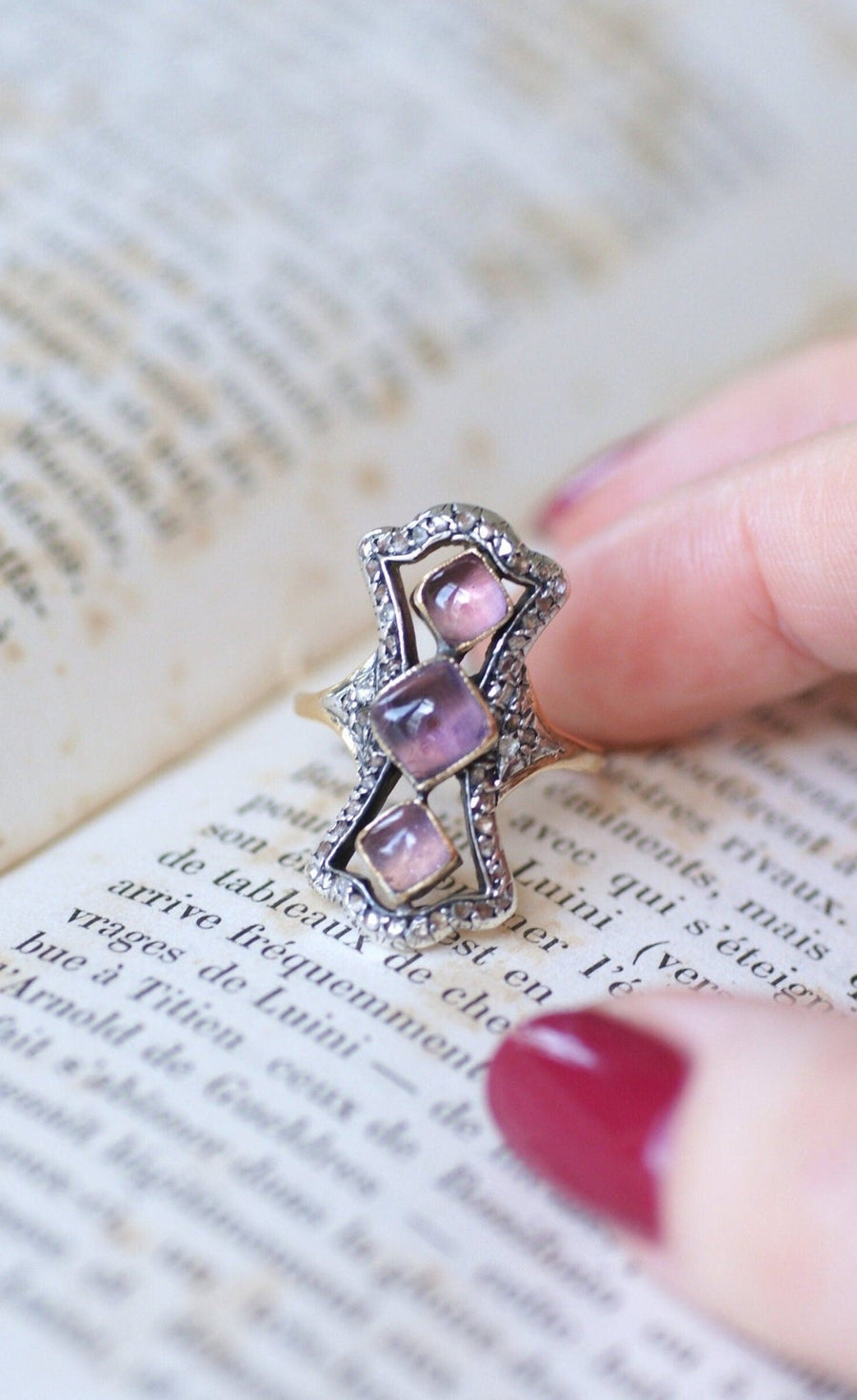 Amethyst and diamond marquise ring - Galerie Pénélope