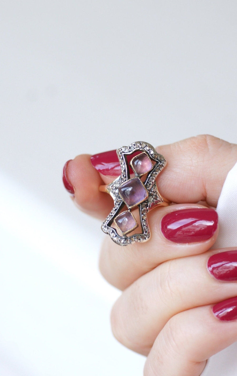 Amethyst and diamond marquise ring - Galerie Pénélope