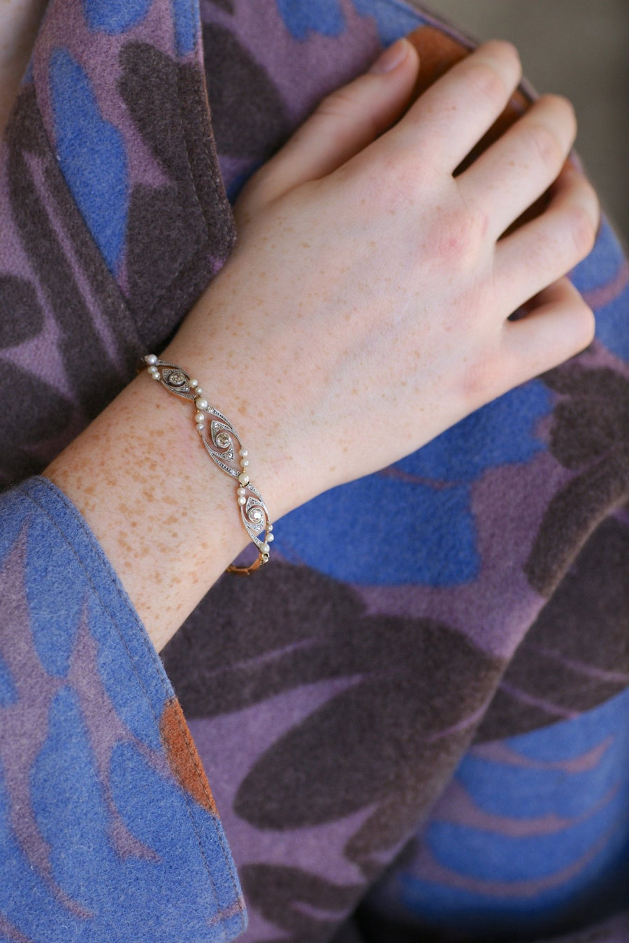 Art Deco bracelet with pearls and diamonds on gold and platinum - Galerie Pénélope