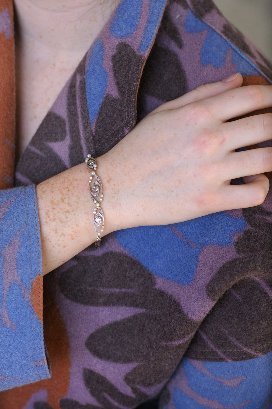 Art Deco bracelet with pearls and diamonds on gold and platinum - Galerie Pénélope