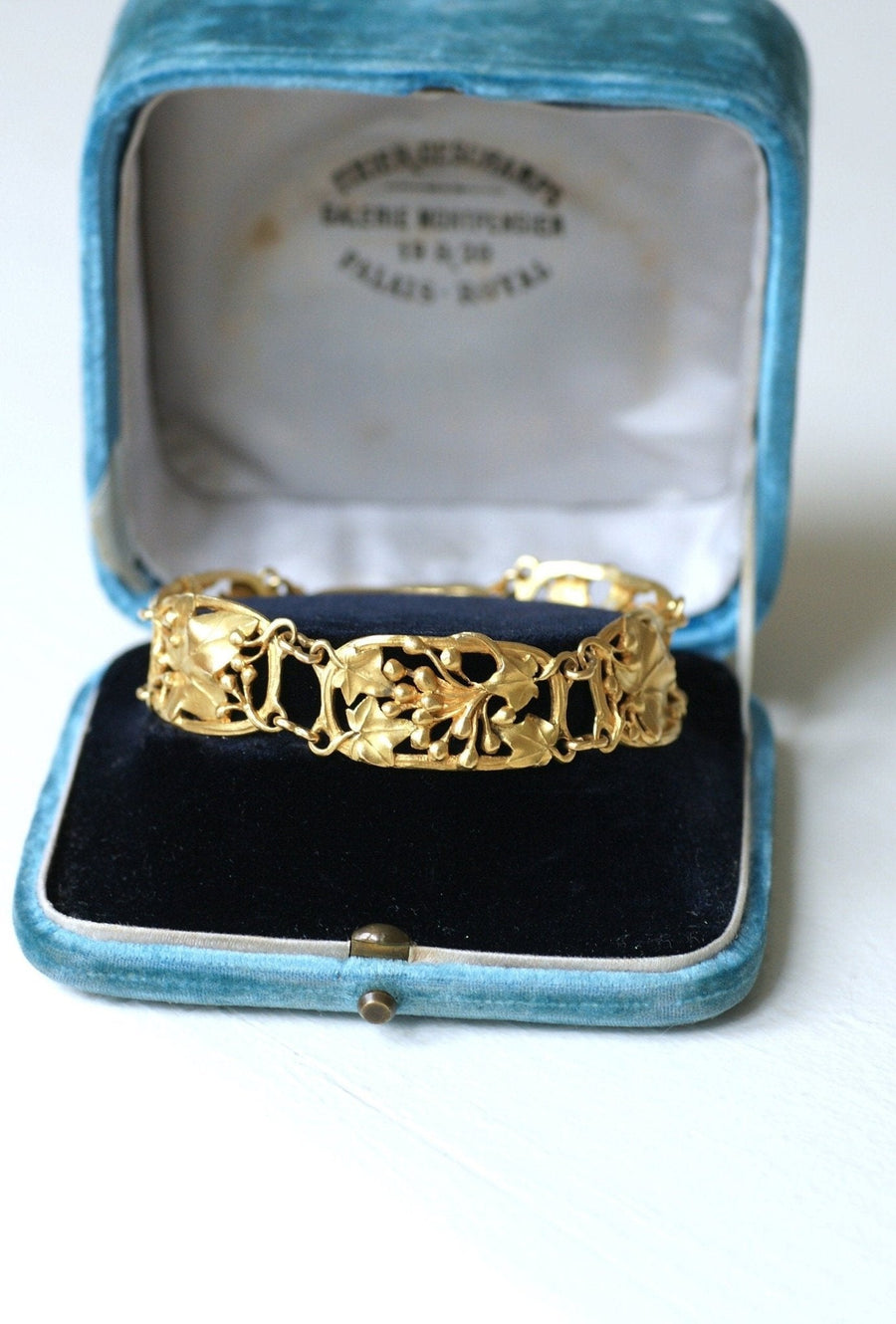 Arnould Art Nouveau Yellow Gold Bracelet - Galerie Pénélope