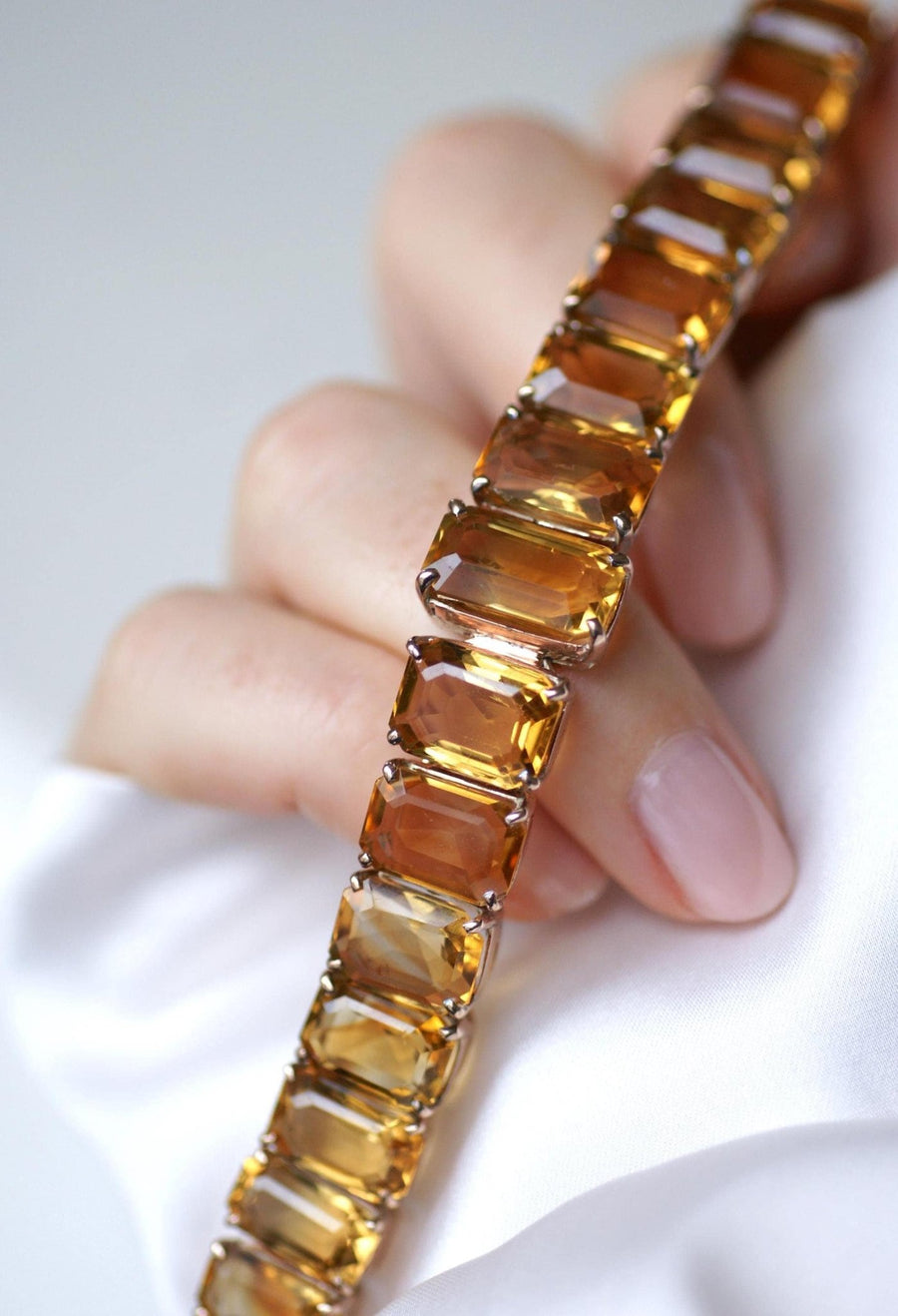 Retro Line Citrines on Rose Gold Bracelet - Galerie Pénélope