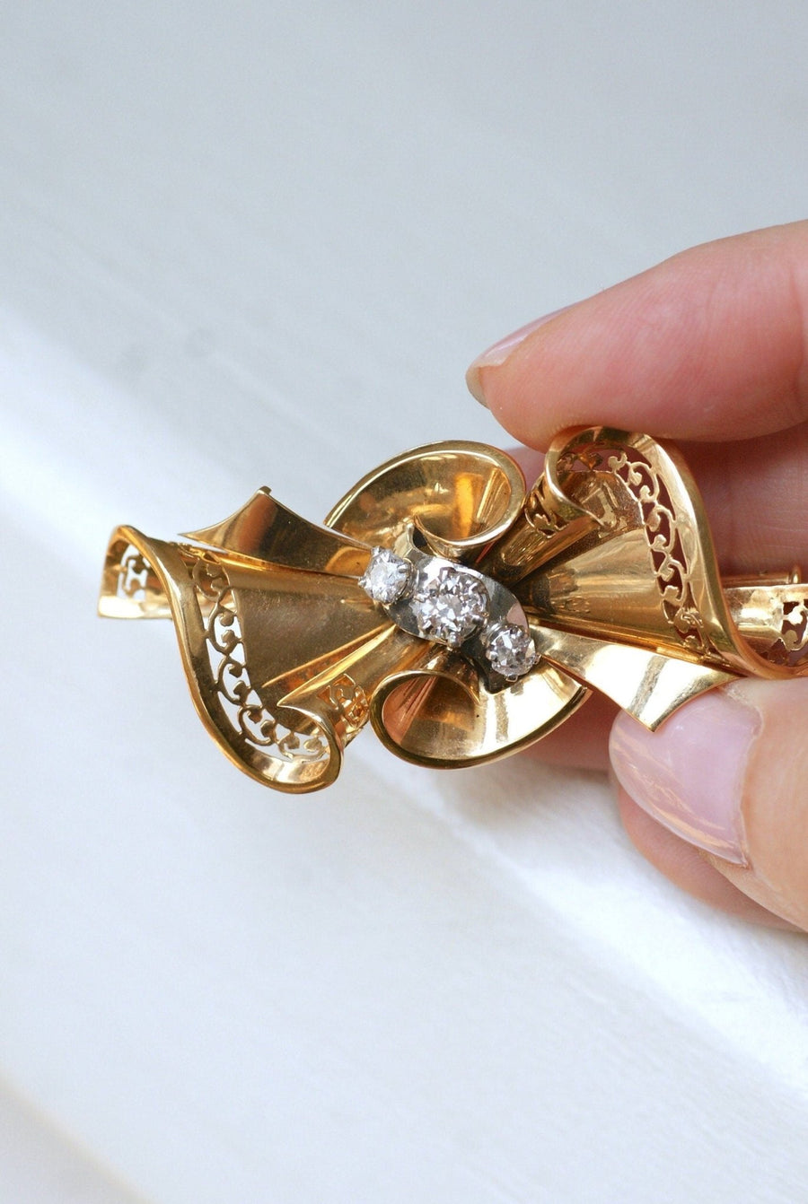 50's Diamond Knot Brooch Rose Gold - Galerie Pénélope