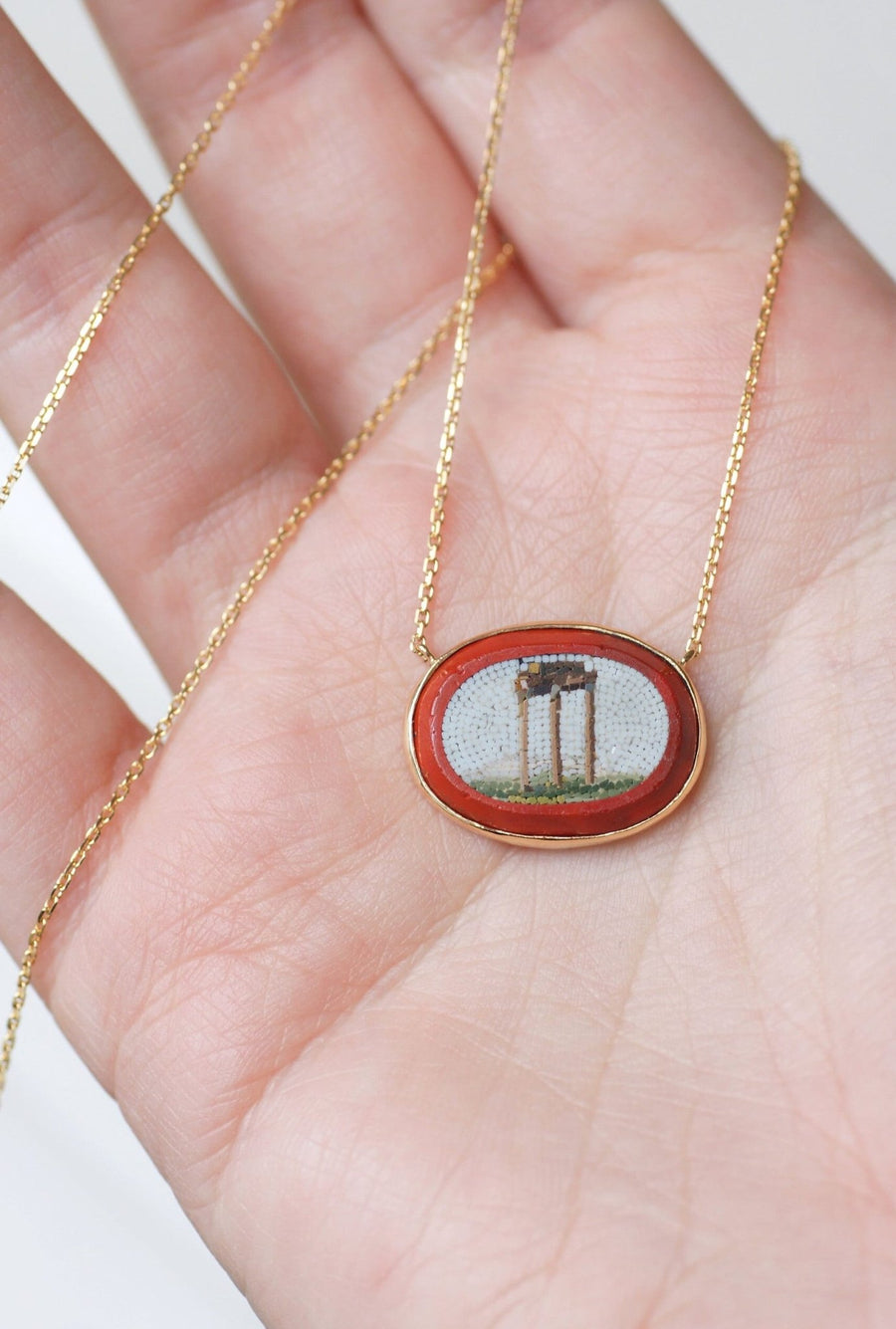 Yellow gold antique temple micro mosaic pendant necklace - Galerie Pénélope