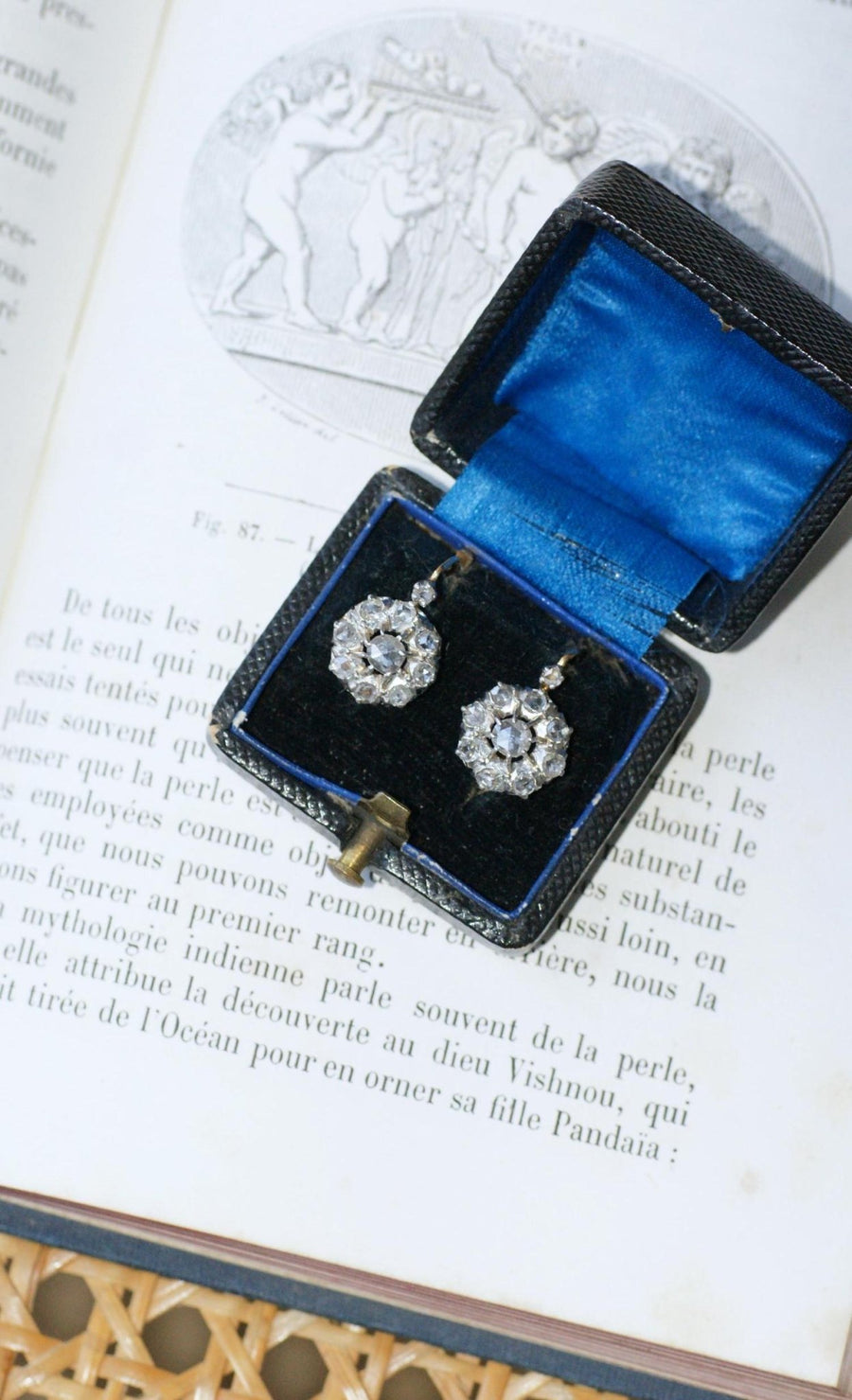 Dormeuses Marguerite Diamants Taille Rose - Galerie Pénélope