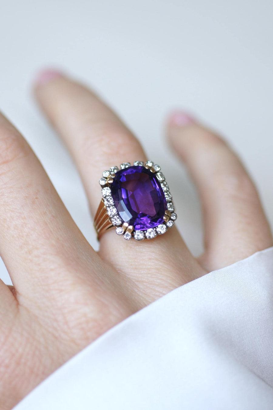 Cocktail Ring Amethyst and Diamonds on Rose Gold and Platinum 60s