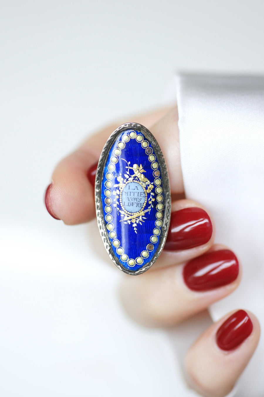 18th Century Sentimental Friendship Ring Gold and Silver Enamel