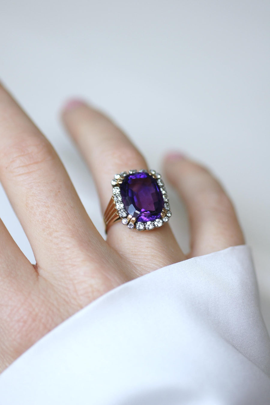 Cocktail Ring Amethyst and Diamonds on Rose Gold and Platinum 60s