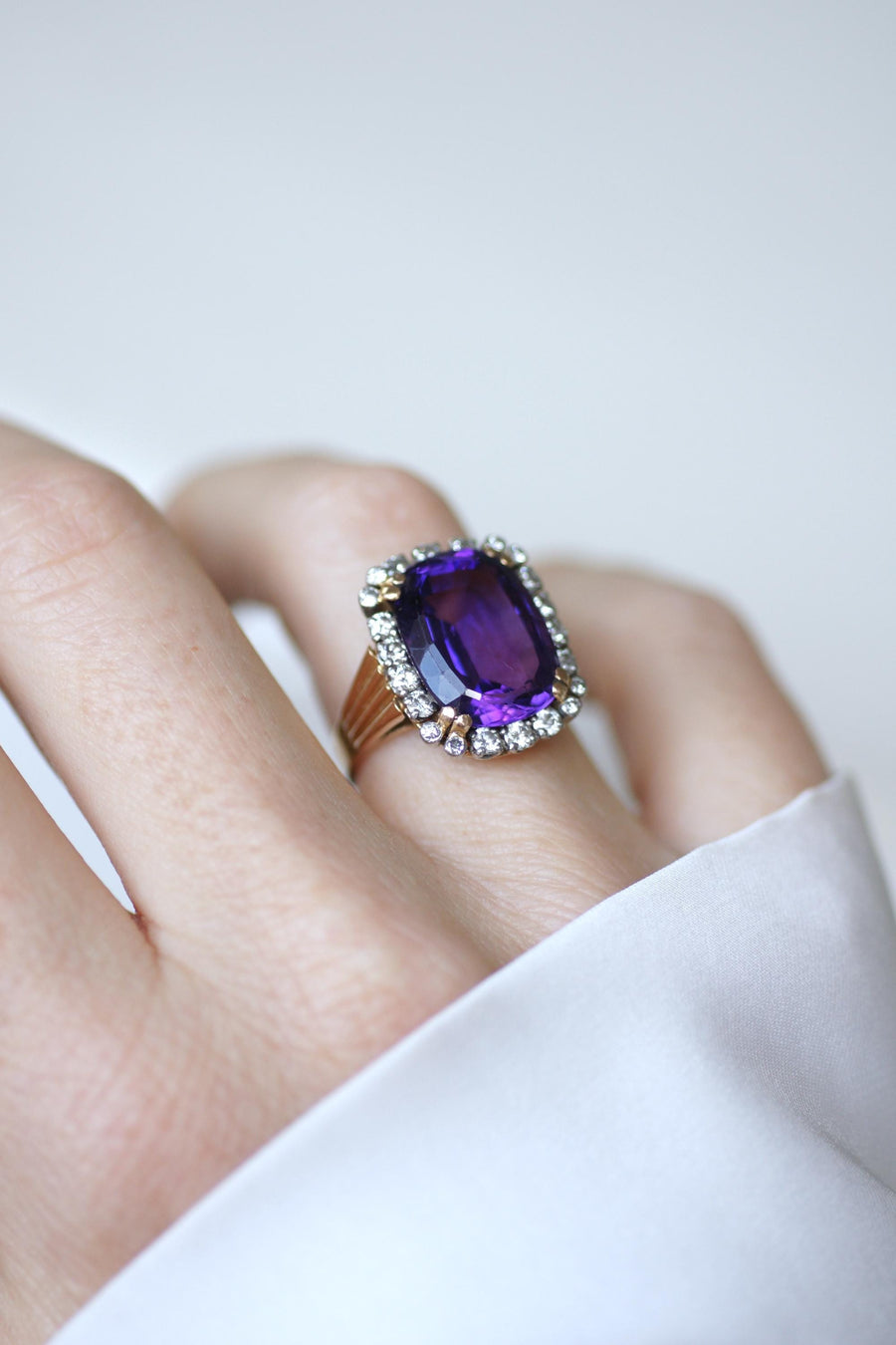 Cocktail Ring Amethyst and Diamonds on Rose Gold and Platinum 60s