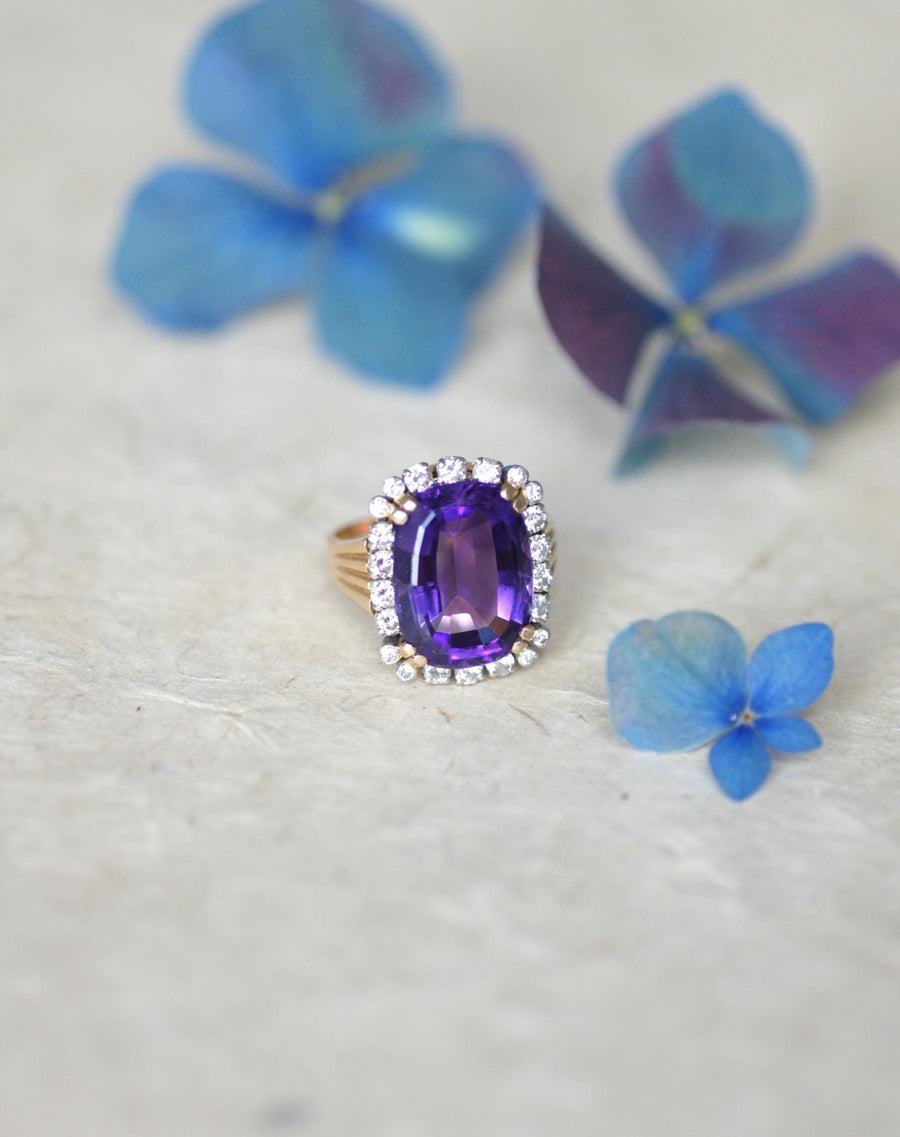 Cocktail Ring Amethyst and Diamonds on Rose Gold and Platinum 60s