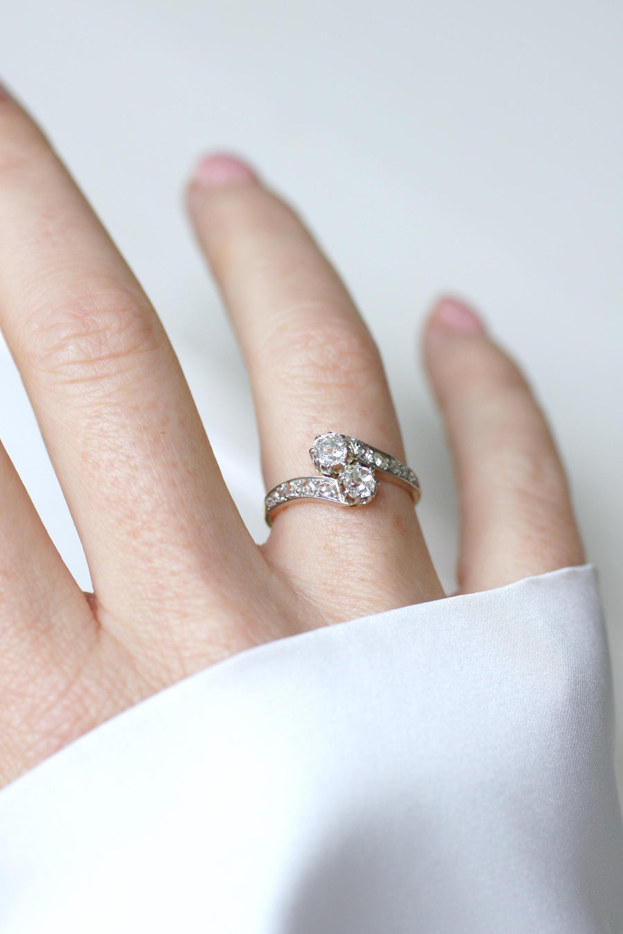 Toi et Moi Antique Ring Diamonds on Yellow Gold and Platinum