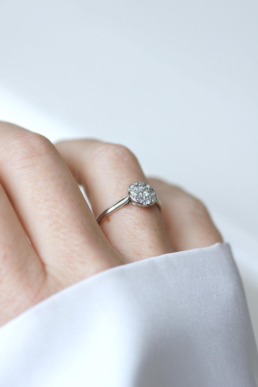 Art Deco Round Diamond on Platinum Ring