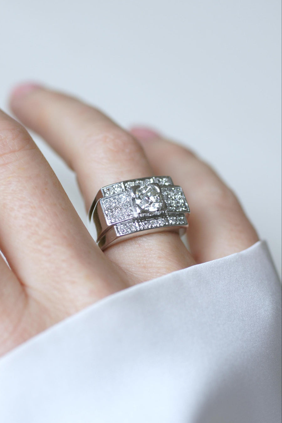 Large Art Deco Band Ring Diamonds 2.10 Cts on Platinum