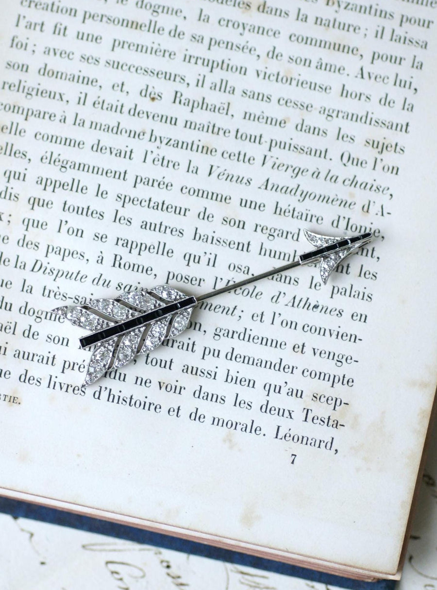 Art Deco Diamond Arrow Brooch on White Gold and Platinum