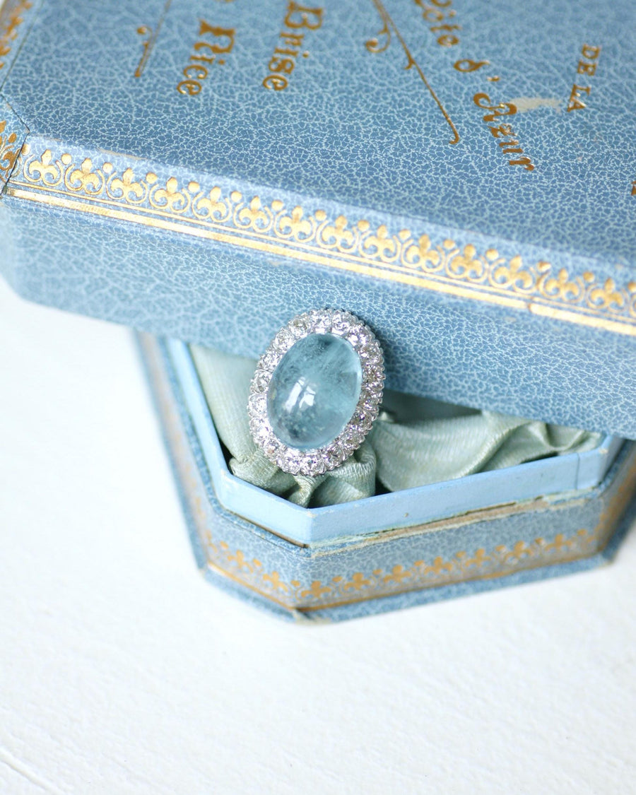 Cabochon Aquamarine and Diamonds on Gold and Platinum Art Deco Daisy Ring