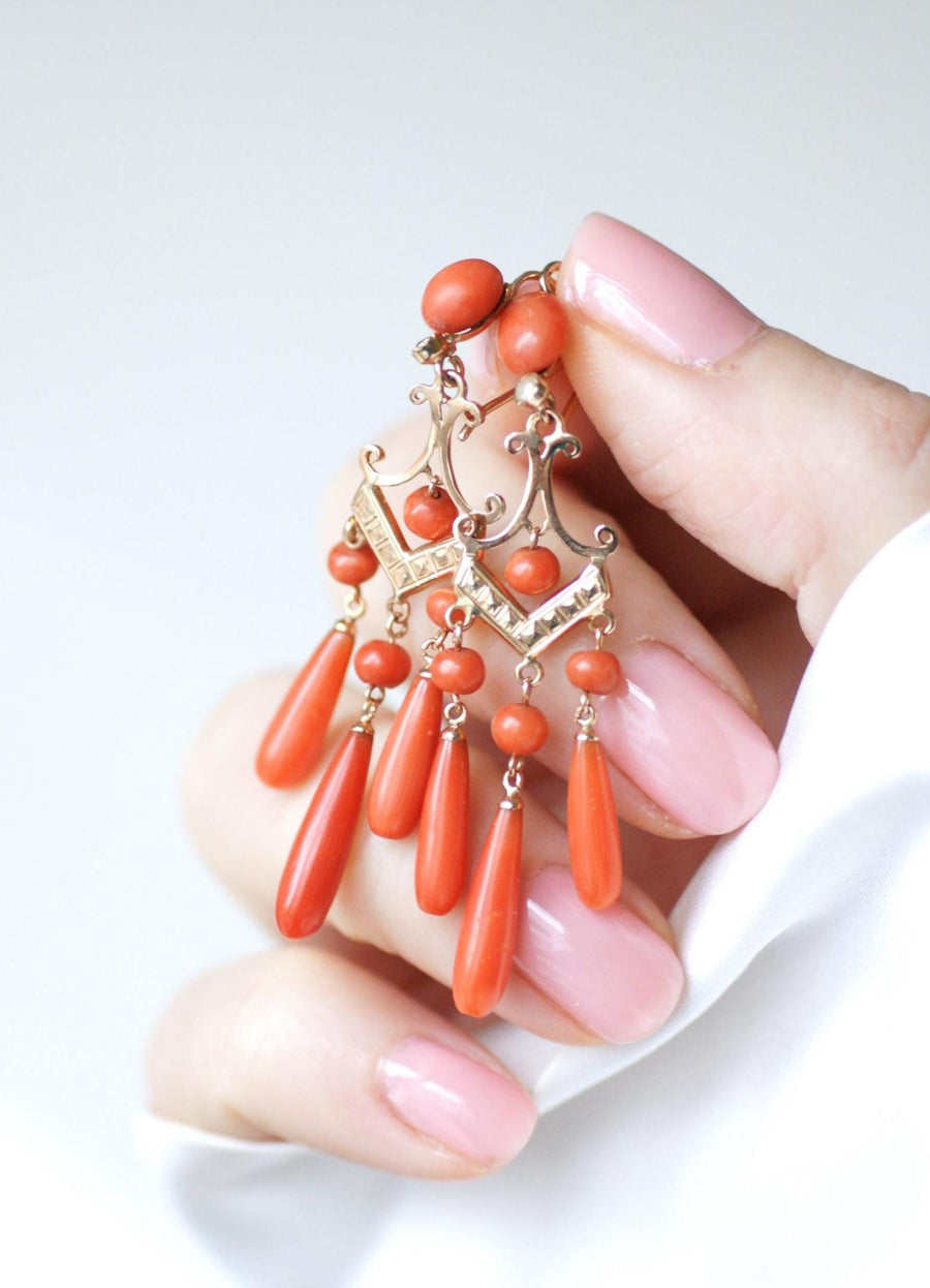 Girandoles Antique Rose Gold and Coral Drop Earrings