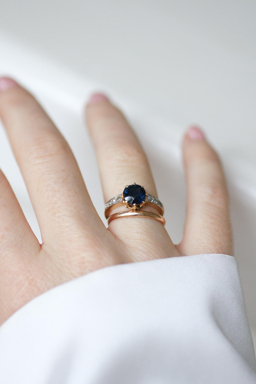 Belle Epoque Ring 1.50 Cts Sapphire and Diamonds on Yellow Gold and Platinum