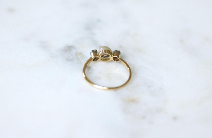 Antique Fine Pearl and Diamond Ring on Gold and Platinum