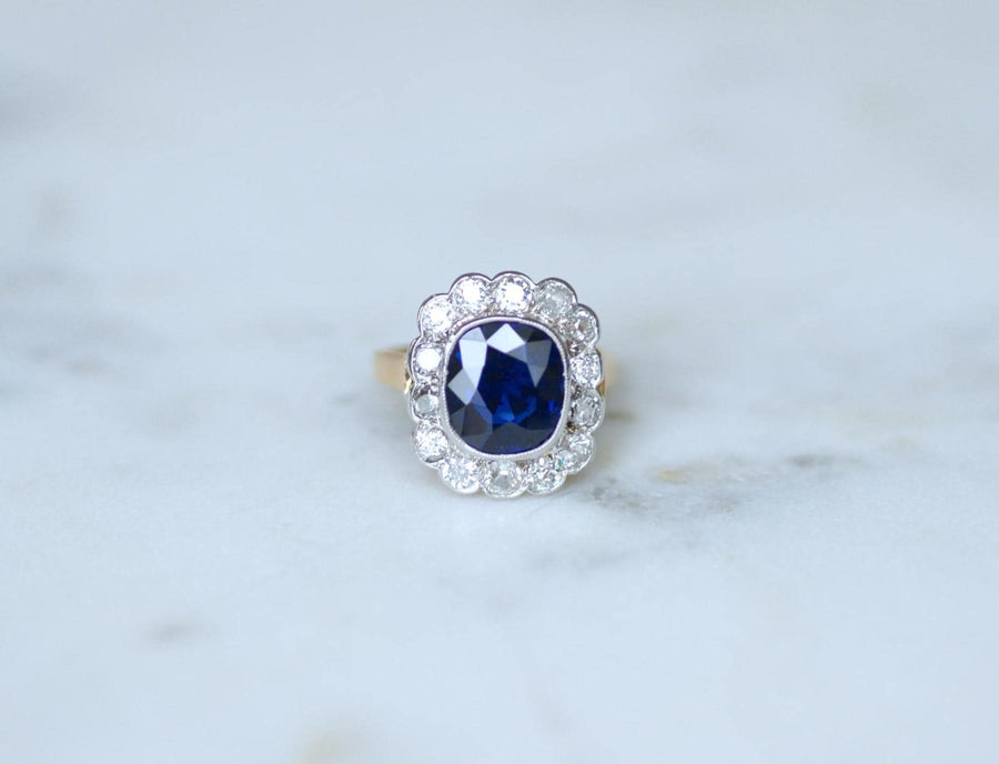 Art Deco Pompadour Ring Unheated Siam Sapphire 3.65 Cts and Diamonds on Pink and White Gold