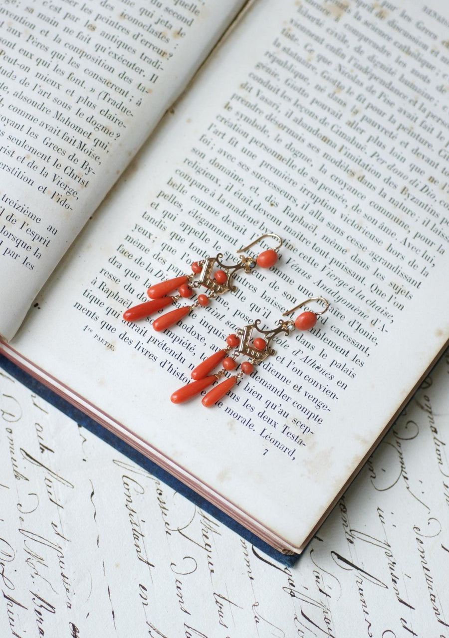 Girandoles Antique Rose Gold and Coral Drop Earrings