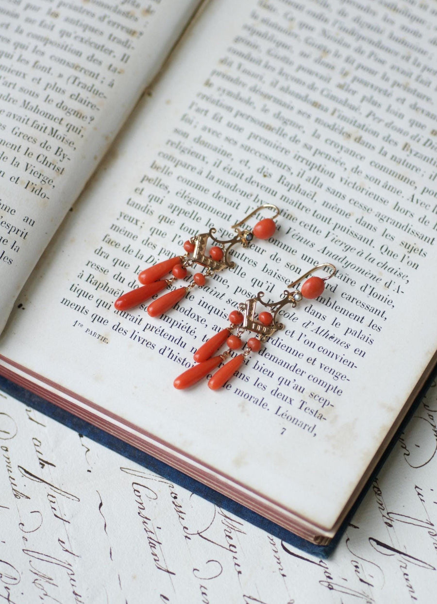 Girandoles Antique Rose Gold and Coral Drop Earrings