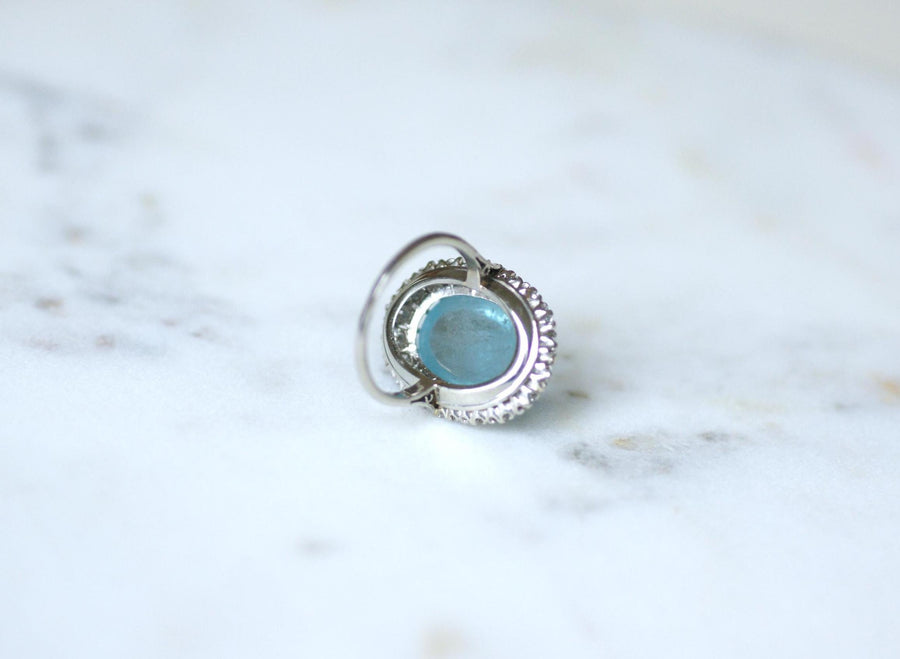 Cabochon Aquamarine and Diamonds on Gold and Platinum Art Deco Daisy Ring