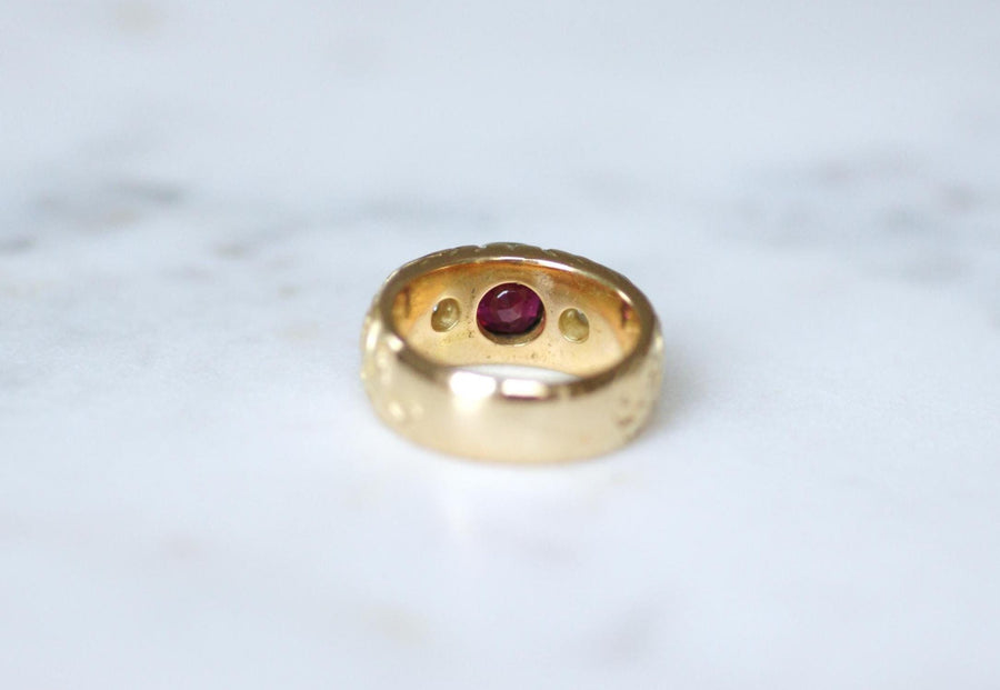 Antique Band Ring Ruby 1.70 Cts and Diamonds on Yellow Gold