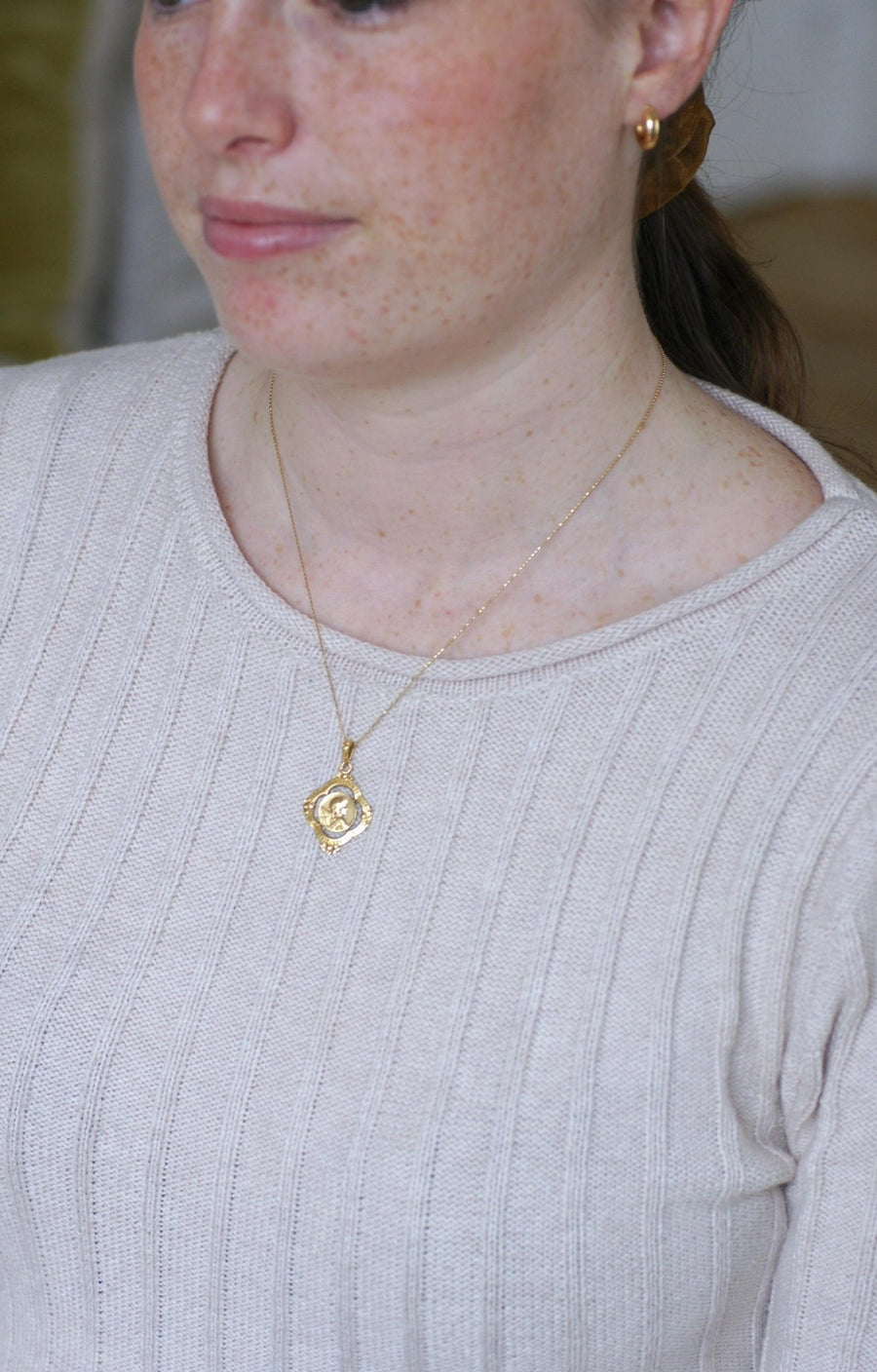 Antique Yellow Gold Angel Medal - Galerie Pénélope
