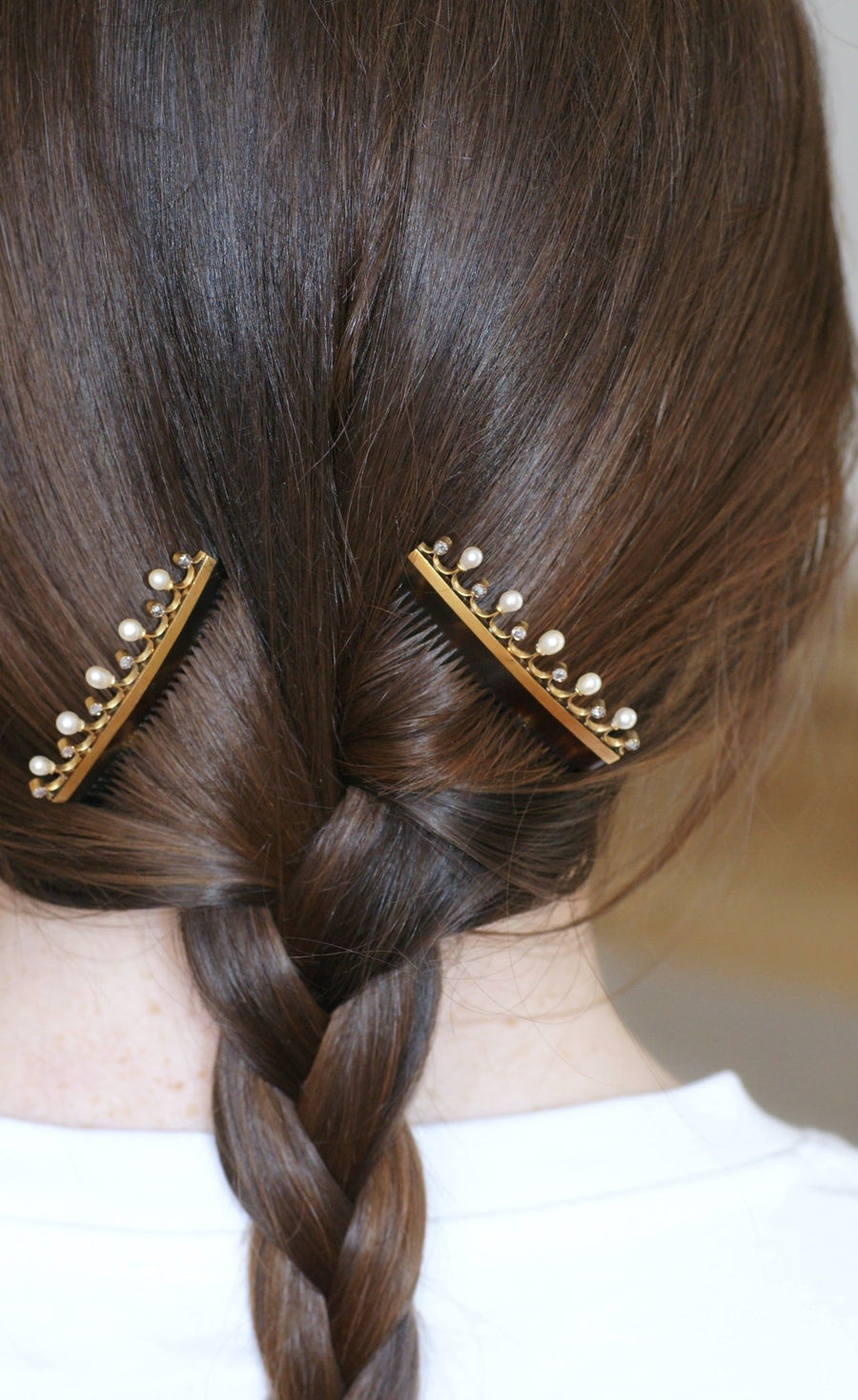 Pair of Diamond and Fine Pearl Combs on Gold - Galerie Pénélope