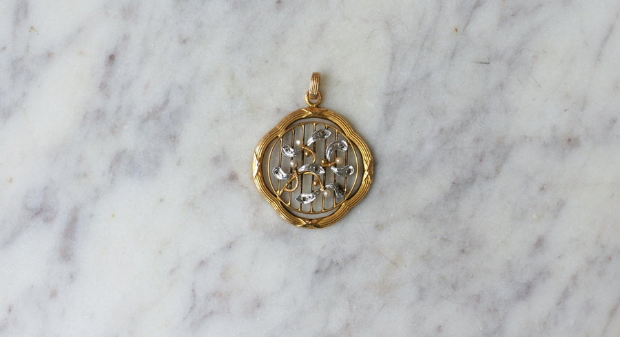 Art Nouveau Mistletoe Yellow Gold Pearl and Diamond Pendant - Galerie Pénélope