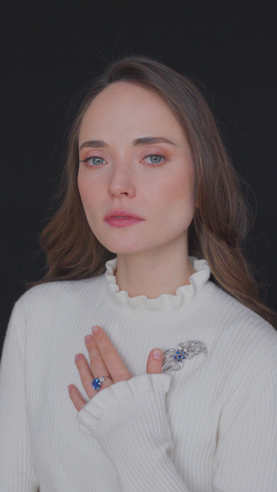 Boucheron Sapphires and diamonds clip brooch